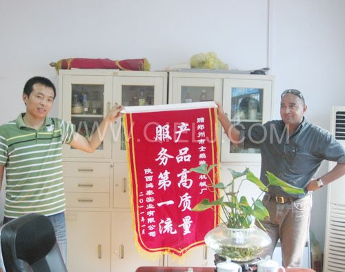 2011年7月25日，外國友人參觀考察我公司！明經(jīng)理等接待并陪同參觀！(圖2)