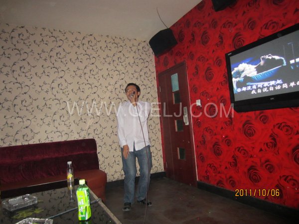 2011年10月，鄭州企鵝糧油機(jī)械有限公司--外貿(mào)部，十一國(guó)慶節(jié)團(tuán)體活動(dòng)！(圖13)
