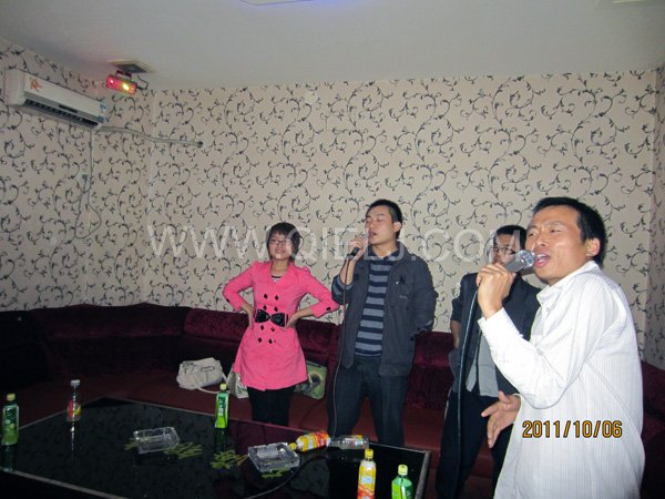2011年10月，鄭州企鵝糧油機(jī)械有限公司--外貿(mào)部，十一國(guó)慶節(jié)團(tuán)體活動(dòng)！(圖1)