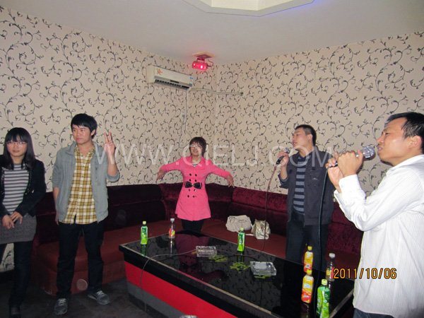 2011年10月，鄭州企鵝糧油機(jī)械有限公司--外貿(mào)部，十一國(guó)慶節(jié)團(tuán)體活動(dòng)！(圖2)