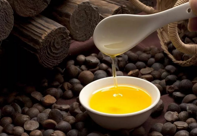 企鵝牌茶籽油雙螺桿榨油機，用心制造獲得客戶認可(圖1)