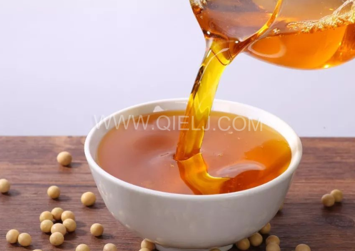 大豆油精煉加工設(shè)備，企鵝優(yōu)化工藝降低生產(chǎn)成本(圖1)